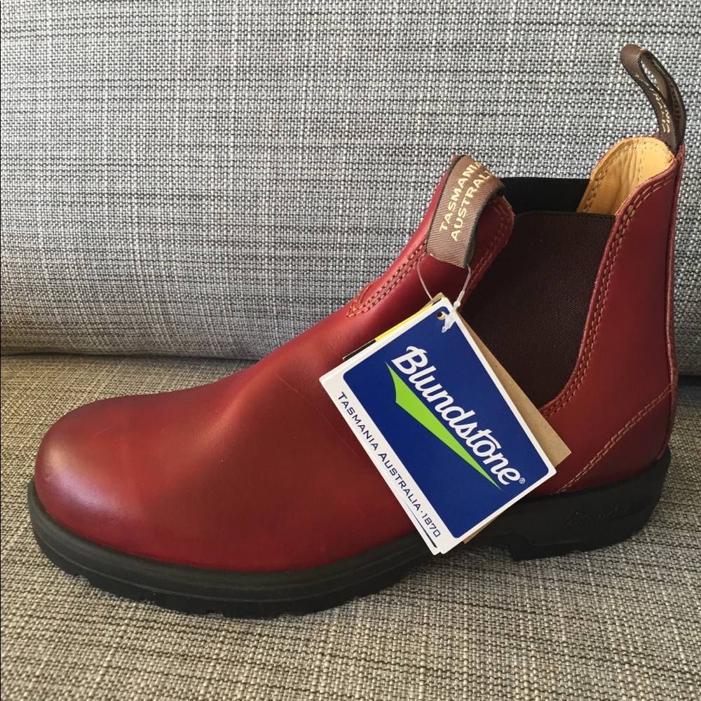 Blundstone 1431 Red Rub. USAM 9.5, AUSM 8.5.